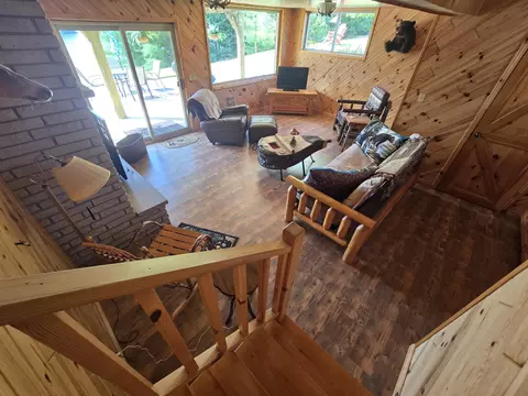 Living - 433 Thompson Rd, Mio, MI 48647 photo 2 of 6