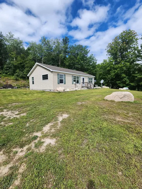 4270 E Black River Rd, Black River, MI 48721 photo 2