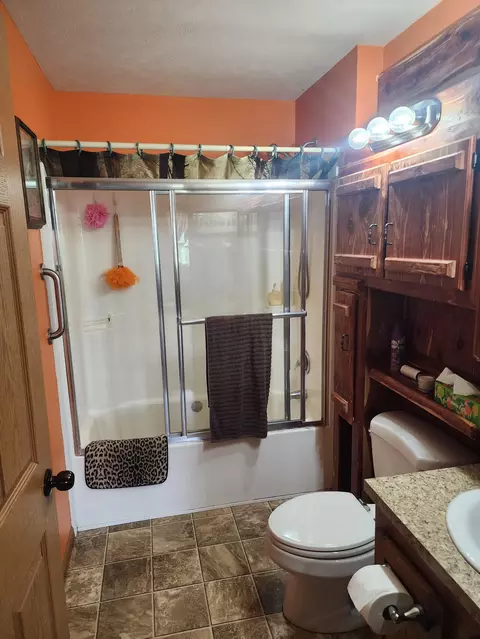 4270 E Black River Rd, Black River, MI 48721 photo 12