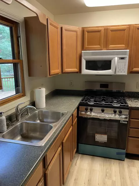 231 Stuckey Ave, Roscommon, MI 48653 photo 9