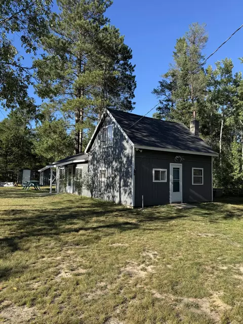 11247 Cherry Trl, Grayling, MI 49738