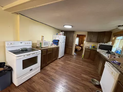 512 S Fifth St, Roscommon, MI 48653 photo 4