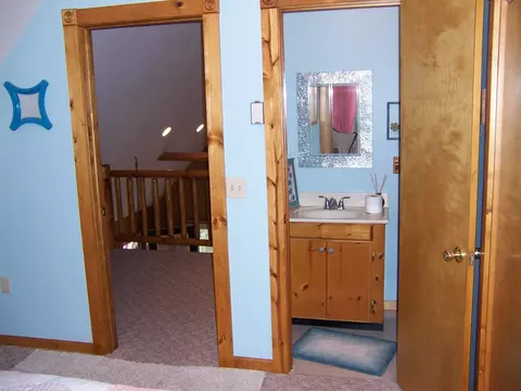 Bath - 308 Ausable River Trl, Roscommon, MI 48653 photo 2 of 2