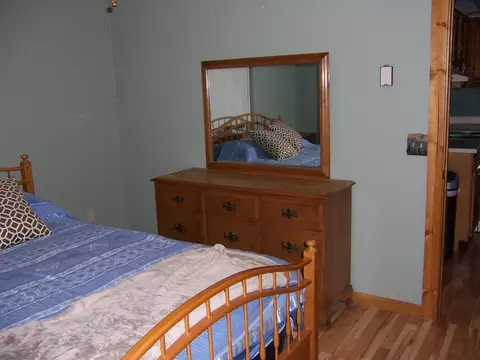 Bedroom - 308 Ausable River Trl, Roscommon, MI 48653 photo 2 of 4