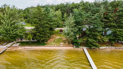 4710 Hadley Ave, Gaylord, MI 49735