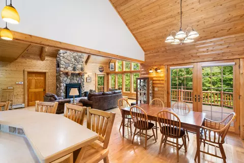 Dining - 9075 Brudy Rd, Wolverine, MI 49799 photo 2 of 4