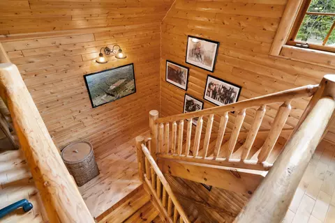 Entry Way - 9075 Brudy Rd, Wolverine, MI 49799 photo 2 of 3