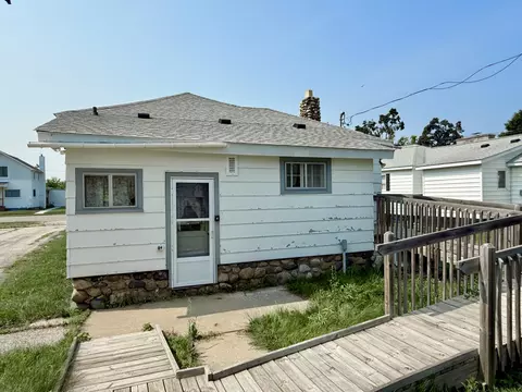 115 S D St, Cheboygan, MI 49721 photo 24