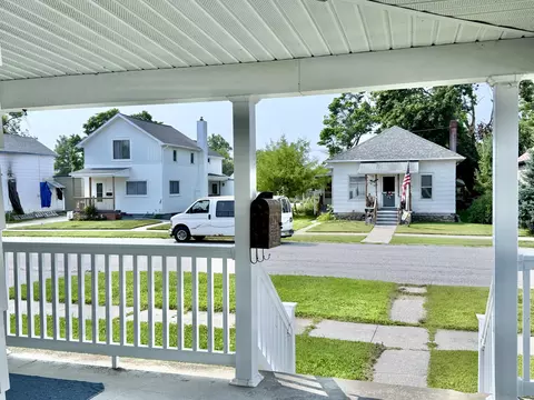 115 S D St, Cheboygan, MI 49721 photo 25