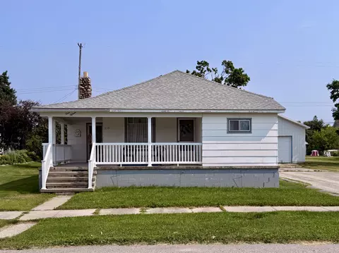 115 S D St, Cheboygan, MI 49721 photo 28