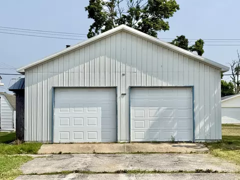 115 S D St, Cheboygan, MI 49721 photo 21