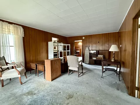 115 S D St, Cheboygan, MI 49721 photo 4
