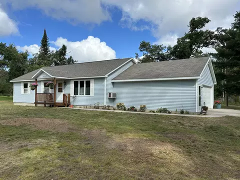 3926 Sheridan Rd, Lewiston, MI 49756