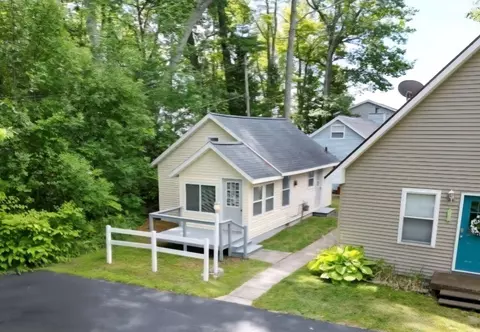 6891 E Houghton Lake Dr # 8, Houghton Lake, MI 48629