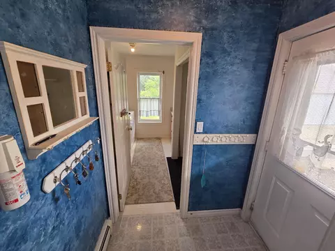 Entry Way - 4190 N Abbe Rd, Comins, MI 48619 photo 8 of 10