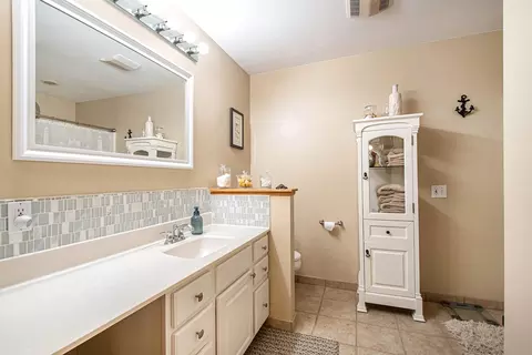 Bath - 6655 Chippewa Trl, Indian River, MI 49749 photo 1 of 5