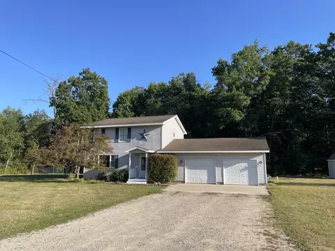 8527 Artesia Beach Rd, Saint Helen, MI 48656