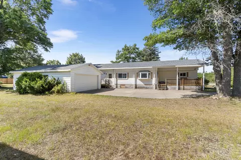 4055 W Pinecrest Rd, Grayling, MI 49738