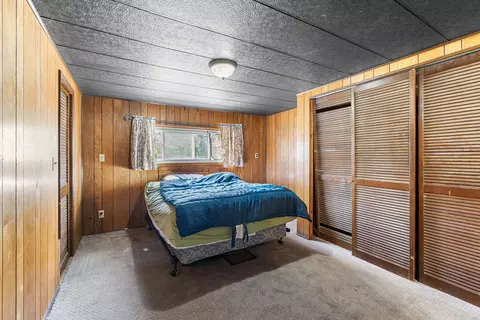 Bedroom - 4055 W Pinecrest Rd, Grayling, MI 49738 photo 1 of 3