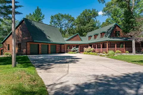 719 Wright Rd, Grayling, MI 49738