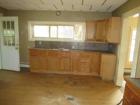 Kitchen - 800 Park St, Grayling, MI 49738 photo 2 of 2