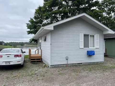 9452 M-33 UNIT 2, Cheboygan, MI 49721