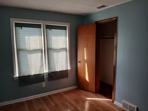 Bedroom - 110 E Campbell St, Alpena, MI 49707 photo 4 of 7