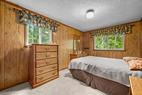Bedroom - 3655 Juniper Way, Grayling, MI 49738 photo 4 of 5