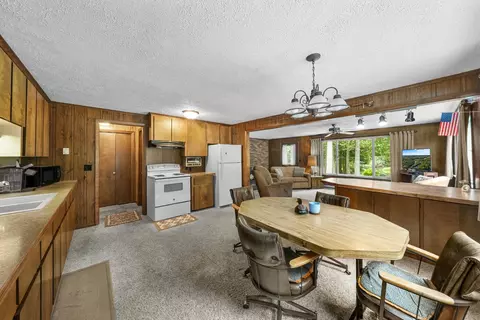 Dining - 3655 Juniper Way, Grayling, MI 49738 photo 5 of 6