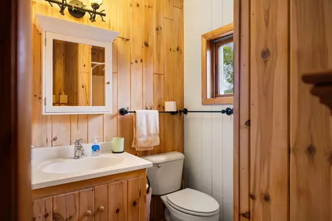 Bath - 662 E Birch Cir, Boyne Falls, MI 49713 photo 1 of 3