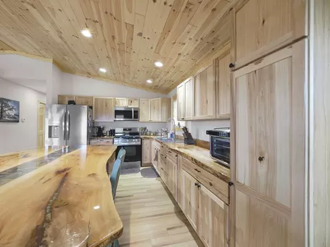 Kitchen - 10468 Scott Rd, Wolverine, MI 49799 photo 2 of 4