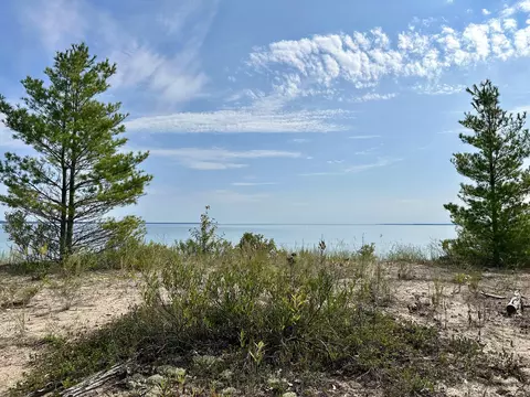 3286 Edgewater Dr, Cheboygan, MI 49721 photo 14