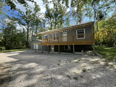 1735 Redwood Dr, Gaylord, MI 49735