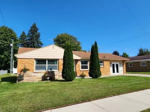 2237 Frederick St, Alpena, MI 49707