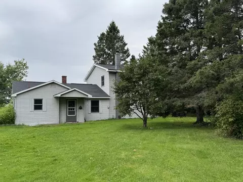 9376 S Mcknight Rd, Dafter, MI 49724 photo 1