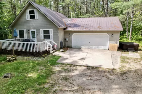 5062 Wildwood Dr, Elmira, MI 49730
