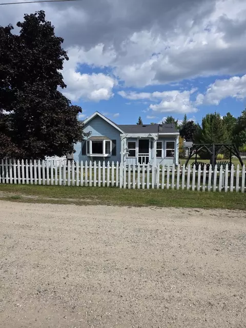 1970 1978 Brown St, Saint Helen, MI 48656