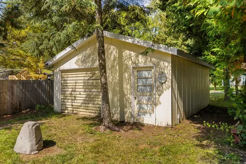 8530 W Matilda Dr, Grayling, MI 49738 photo 17