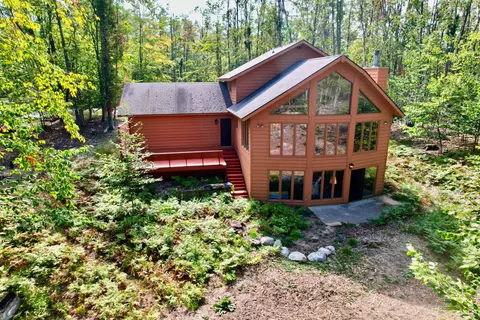 1190 Matterhorn Ct, Gaylord, MI 49735