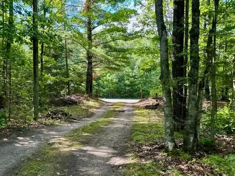 4083 Long Lake Rd, Cheboygan, MI 49721