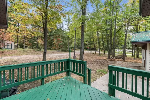 Exterior - 9325 Evergreen Dr, Gladwin, MI 48624 photo 3 of 7