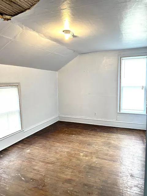 Bedroom - 116 E Hamilton St, Alpena, MI 49707 photo 3 of 6