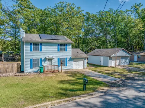 162 Kimberly Dr, Prudenville, MI 48651