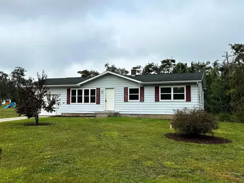 244 Old Colony Rd, Gaylord, MI 49735