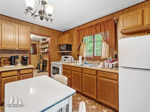 Kitchen - 1811 Fish Lab Rd, Lewiston, MI 49756 photo 2 of 3