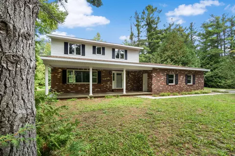 9092 N M-33 Hwy, Cheboygan, MI 49721