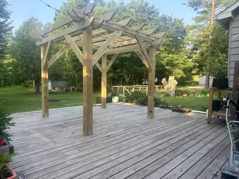 1297 W Hamilton Rd, Alpena, MI 49707