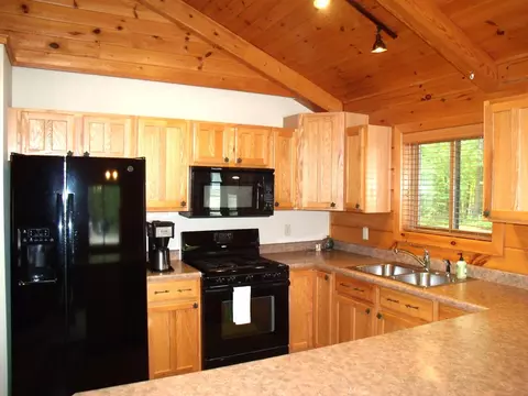 Kitchen - 7473 Brudy Ln, Wolverine, MI 49799 photo 3 of 4