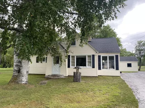 32003 W Chippewa Ave, Trout Lake, MI 49793