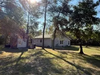 Exterior - 11491 Pines Trl, Roscommon, MI 48653 photo 2 of 8